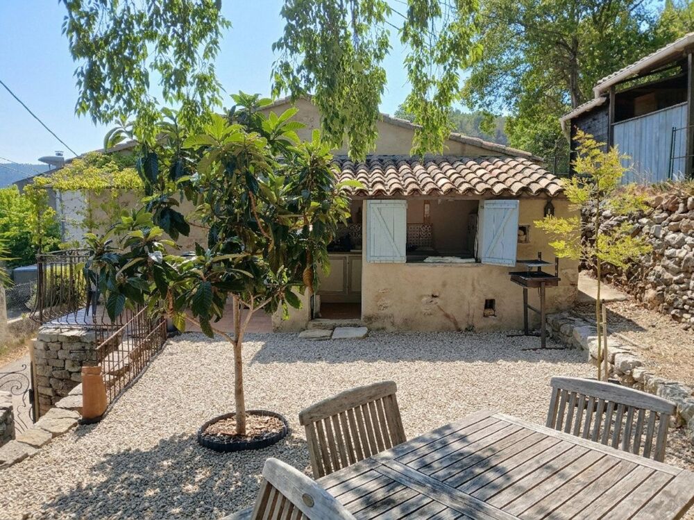 Vente Maison Maison de village en pierre avec jardin Montfort-sur-argens