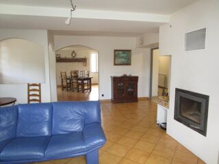  Maison � vendre 8 pi�ces 250 m�