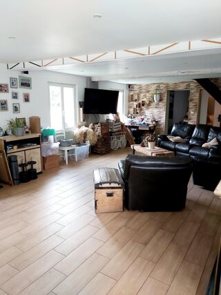  Maison  vendre 6 pices 142 m