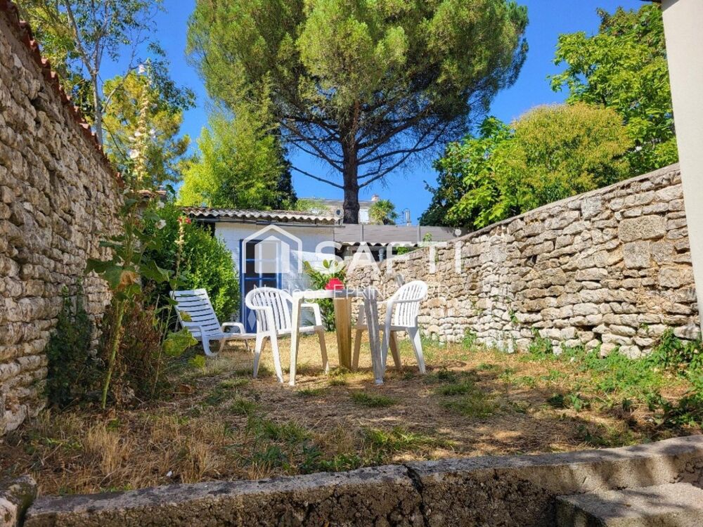 Vente Maison Maison T5 avec jardin proche du centre ville Niort