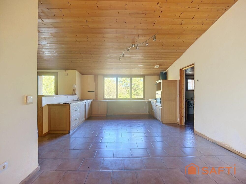 Vente Maison Maison de plain-pied - 5 pièces - 164 m2 Antigny-la-ville