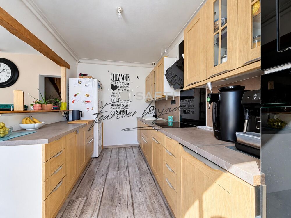 Vente Maison Maison familiale 6 chambres, terrasse et sous-sol Donnemarie-dontilly