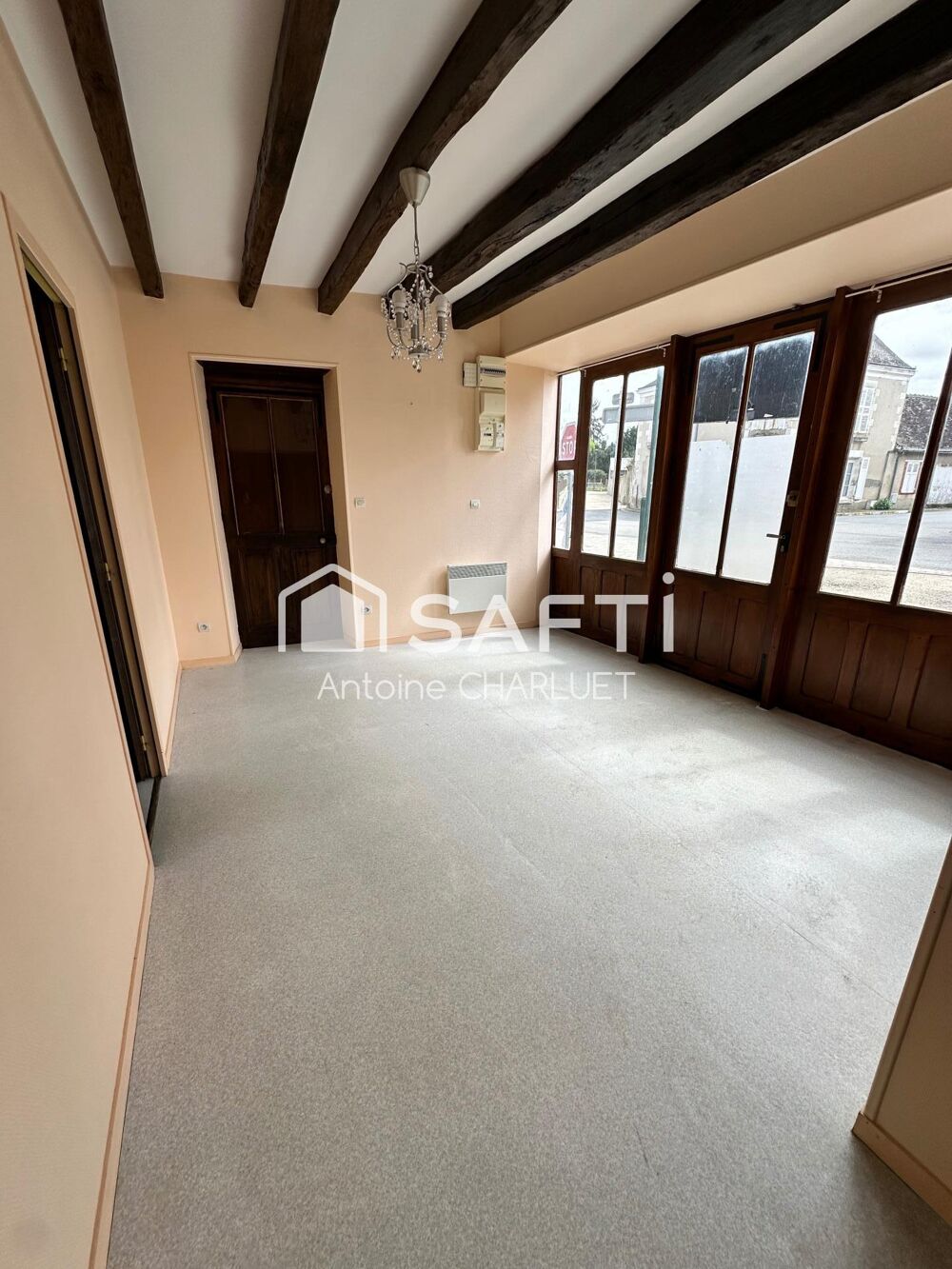 Vente Maison Maison avec beau potentiel locatif. Saint-genou