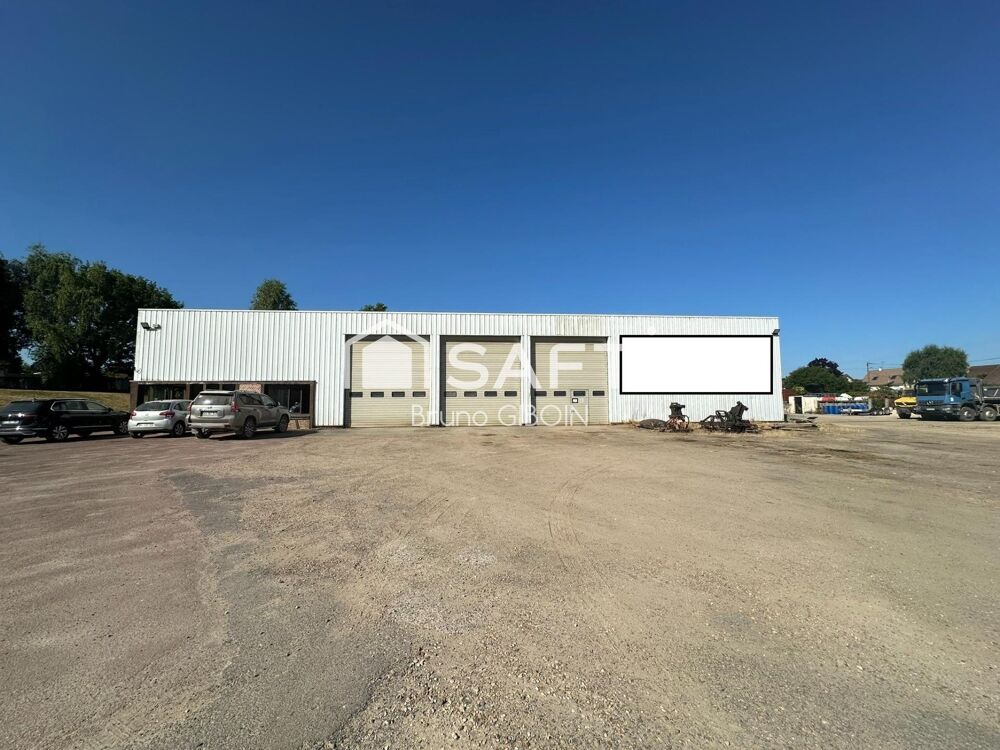   Locaux, 2 hangars 1120 m² dont un avec atelier et bureaux Sully-sur-loire