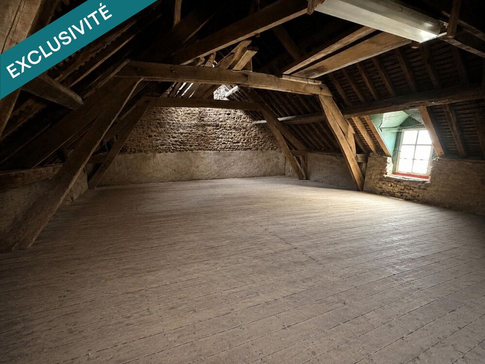 Vente Maison À découvrir : propriété en pierre à rénover offrant un beau potentiel Le teilleul