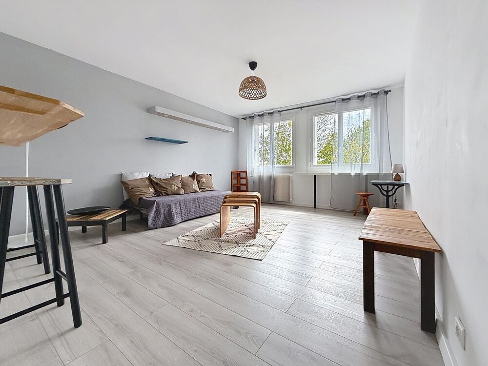 Vente Appartement T2 rénové de 55 m² - Parking sécurisé Nantes