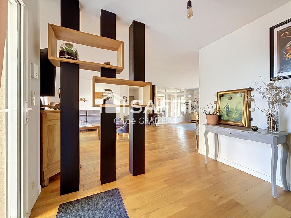 Vente Maison Maison de plain-pied, 4 chambres, bureau, garage Bressuire
