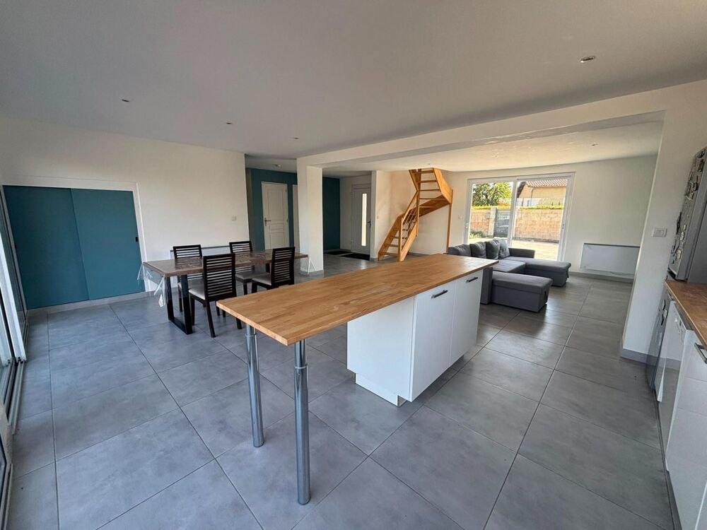 Maison 7 pièces 180 m² · à Caussade · 180 m² · 269 000 €