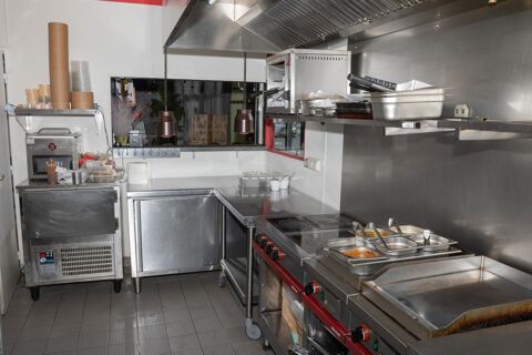   RESTAURANT 140 M2 80 COUVERTS INTERNES + TERRASSE 60 COUVERTS LICENCE IV 