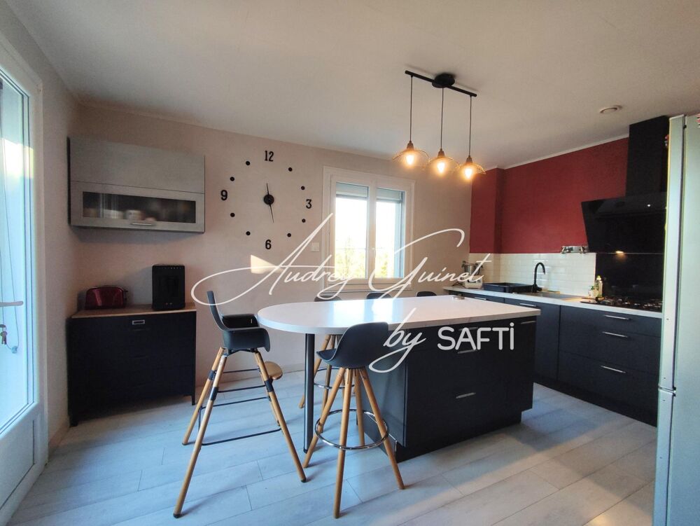 Spacieuse maison rénovée en 2019 avec fort potentiel daménagement