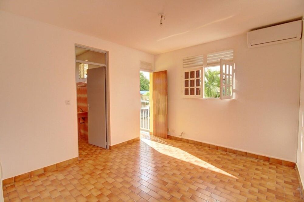 Location Maison Sainte Anne - Spacieux T4 avec jardin Sainte-anne