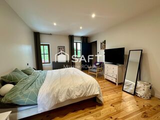  Maison  vendre 6 pices 244 m