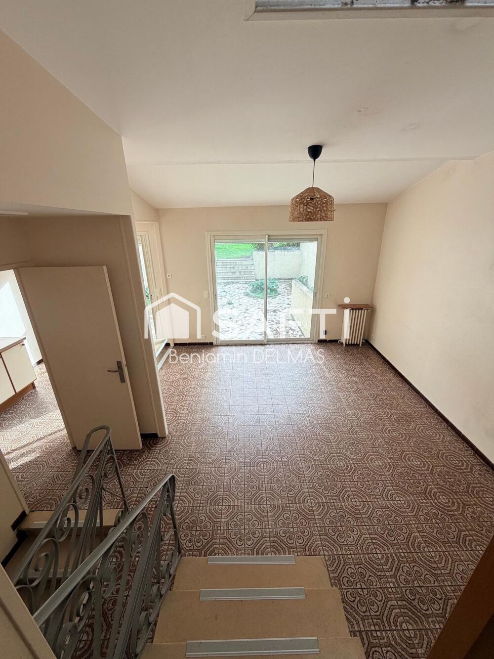 Vente Maison LORMONT – MAISON DE 95 M² AVEC GARAGE ET JARDIN. Lormont