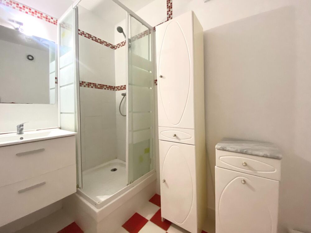 Vente Appartement Appartement 2 pièces de 44m2 avec cave Fresnes