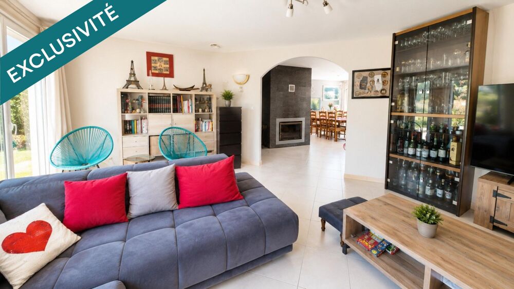 Maison T6 avec sous-sol de 150 M2, garage 50 M2 et abris