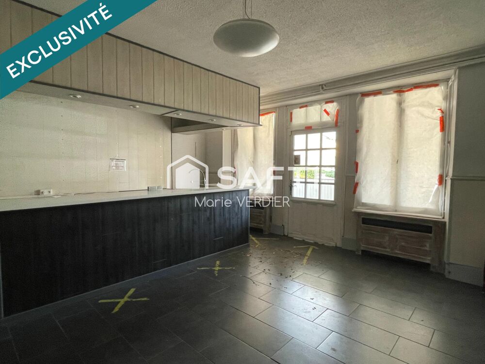   Local commercial de 236 m2 possibilité de diviser en T2 + T4 Montbazens