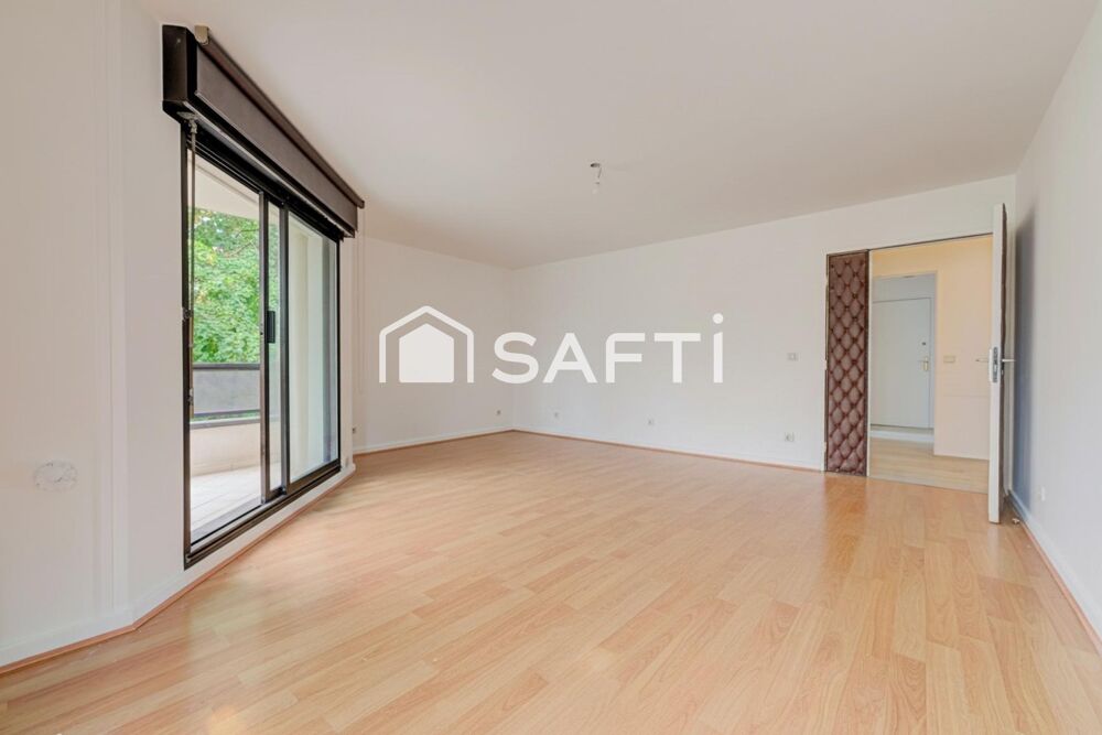 Vente Appartement 3 pièces centre-ville avec terrasse 30 m² et balcon Noisy-le-grand