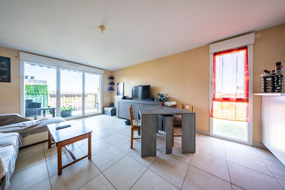 Chevigny 21800 - T3 de 62 m² avec balcon et garage