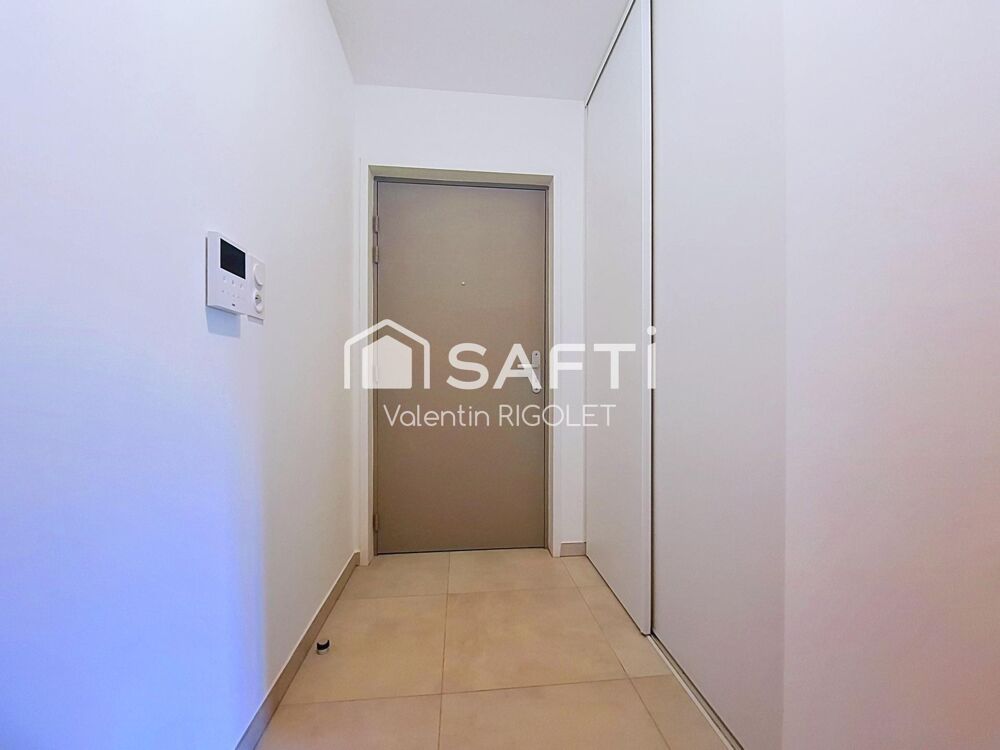 Vente Appartement Grand Studio 30 m², Balcon - Locataire en place. Ajaccio
