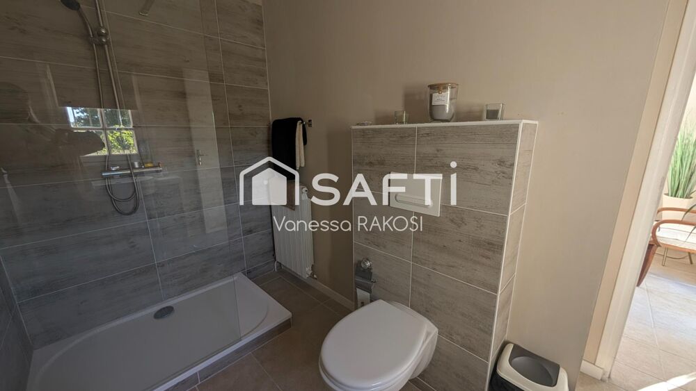 Vente Maison SAINTES MAISON DE PLAIN PIED DE 86 M² - 3 CHAMBRES JARDIN Saintes