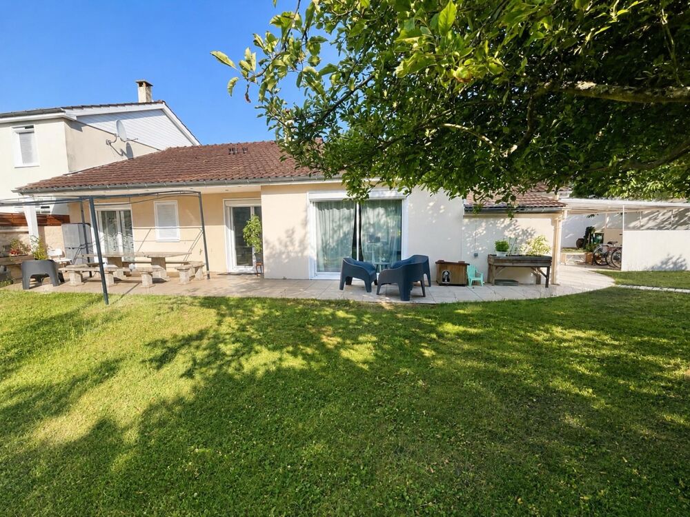 Vente Maison Maison de plain pied - Confort optimal pour toute la famille avec espace jardin Le mesnil-saint-denis
