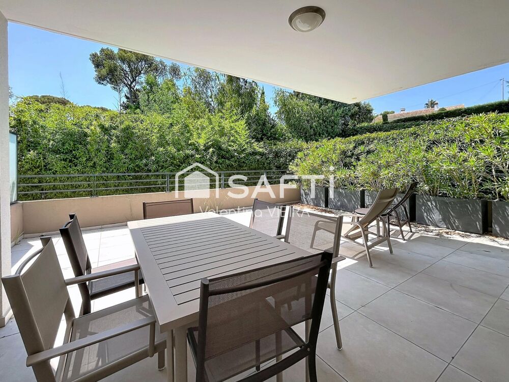 Bel appartement trois pièces, bord de mer