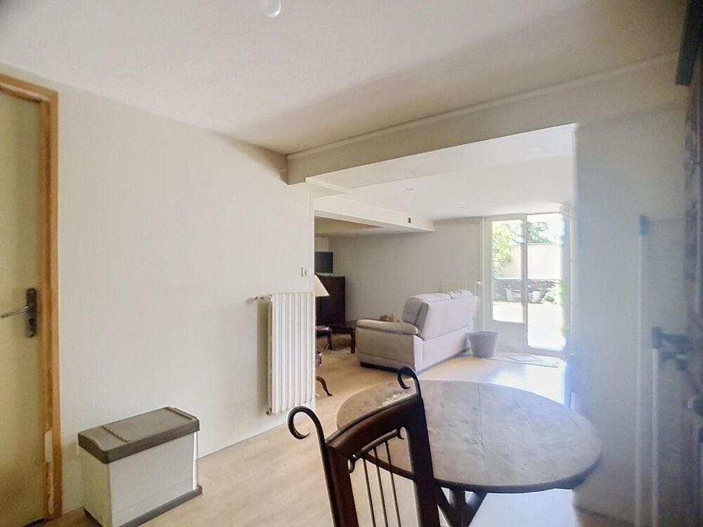 Cette maison ne cherche pas à ressembler aux autres.