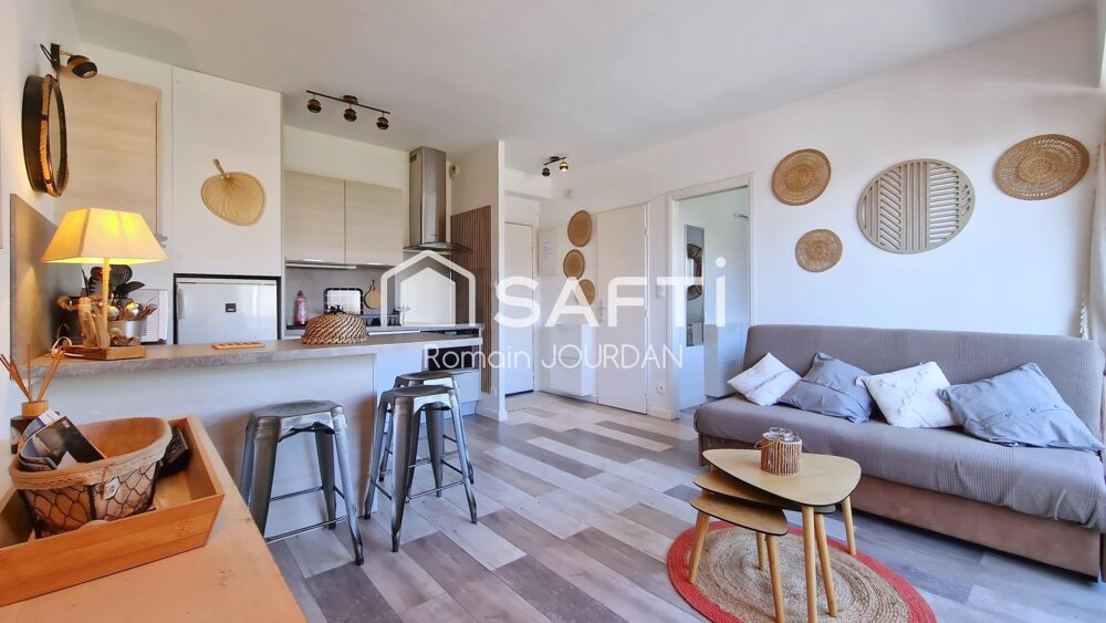 Vente Appartement Port d'Hyères, appartement 2 Pièces, avec balcon vue mer Hyeres