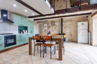  Maison à vendre 11 pièces 271 m²