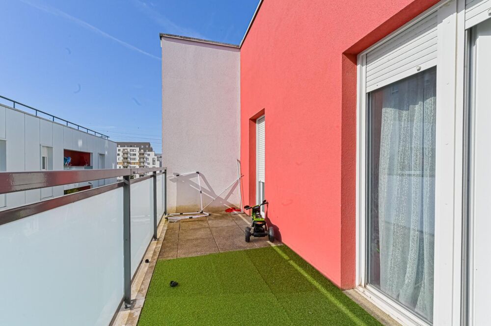 Vente Appartement A  12 Minutes de la Gare RER D Vert de Maisons et de la futur ligne 15 métro Alfortville