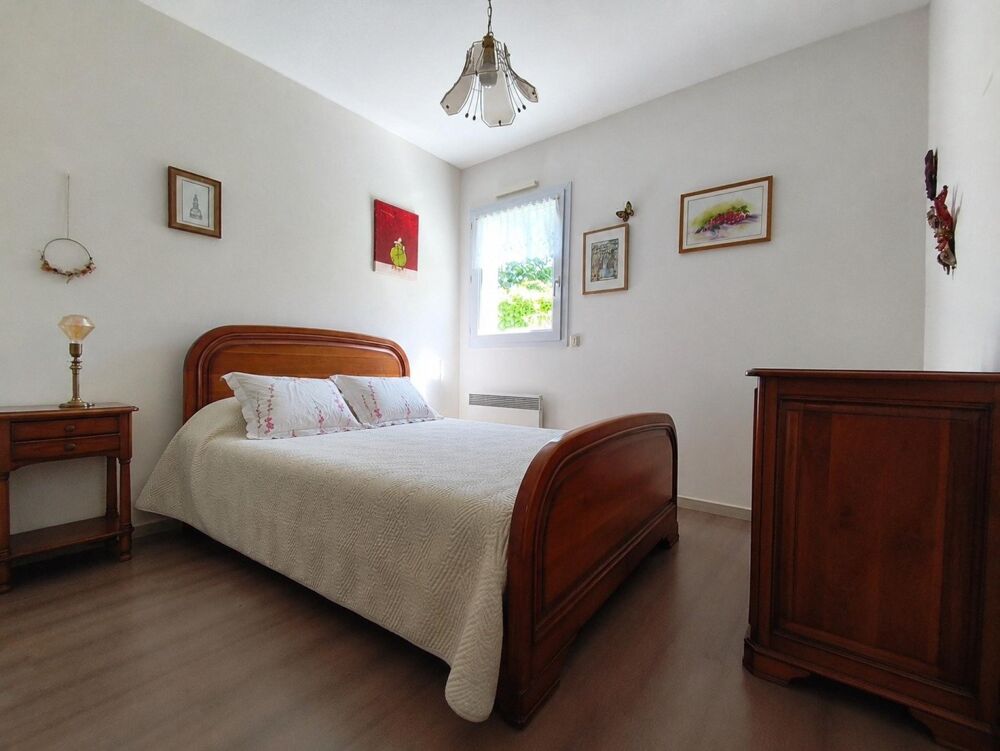 APPARTEMENT T4 - 3 CH - GARAGE - JARDIN/TERRASSE