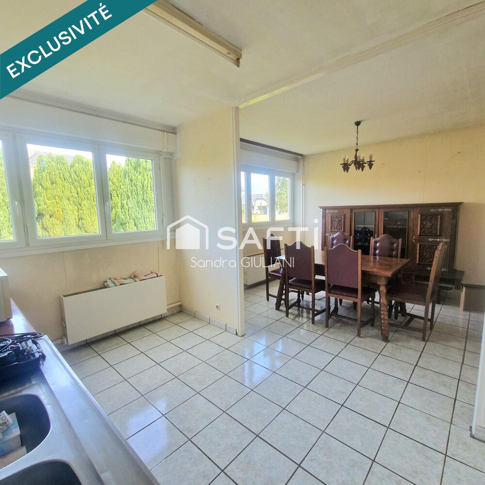 Maison avec 4 chambres, jardin et garage aux portes des frontières !
