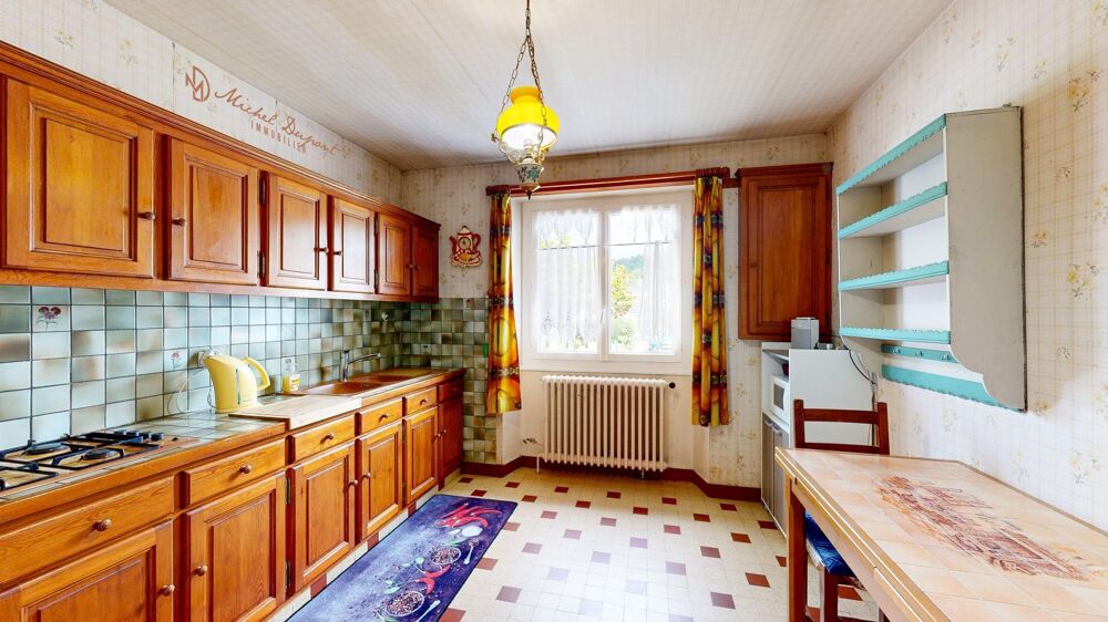 Vente Maison Vivez le centre-ville autrement, entre confort et nature. Le bugue