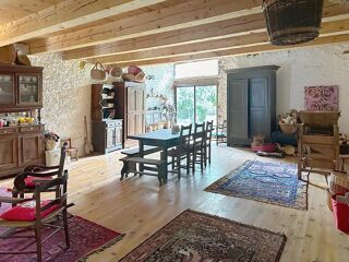  Maison  vendre 6 pices 300 m