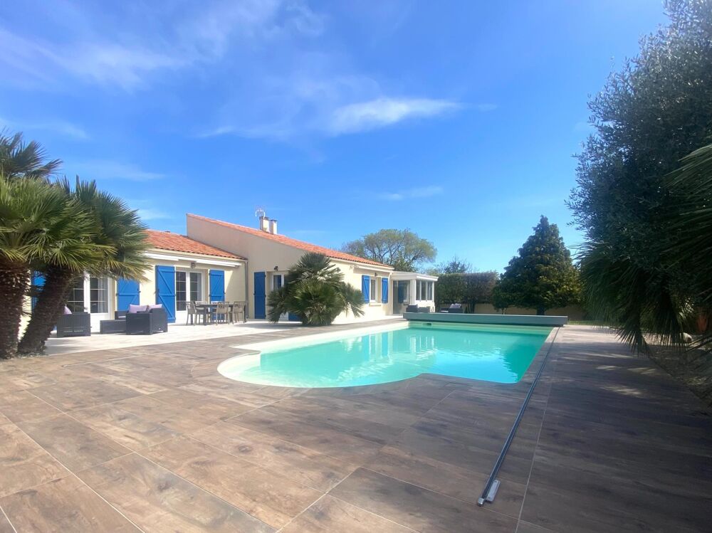 Vente Maison SPLENDIDE MAISON VOLUMES GENEREUX GARAGE DE 93 M2  A DEUX PAS DE LA ROCHELLE ! La rochelle