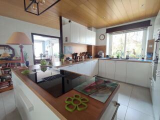  Maison à vendre 8 pièces 242 m²
