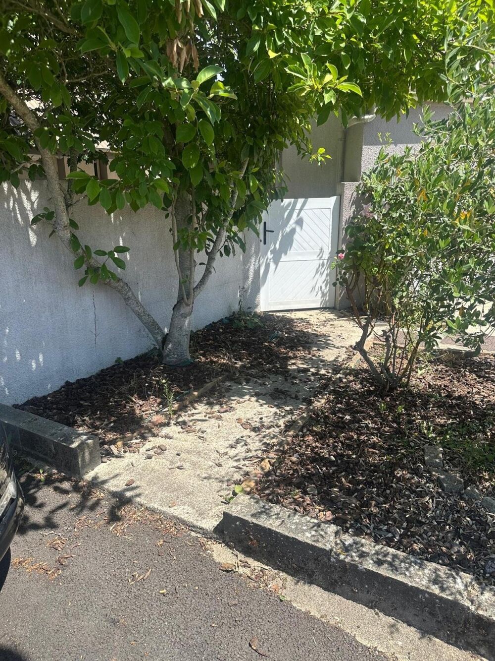 Maison + dépendance a vendre quartier calme zone pavillonnaire Combs la ville