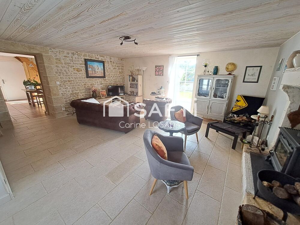 Vente Maison MAGNIFIQUE MAISON EN PIERRE ENTIÈREMENT RÉNOVÉE Peault