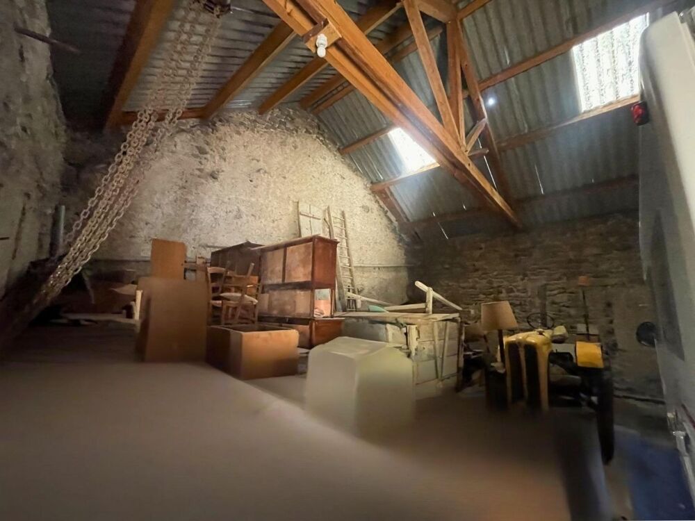 Fohet : Maison et grange attenante de 80 m² !
