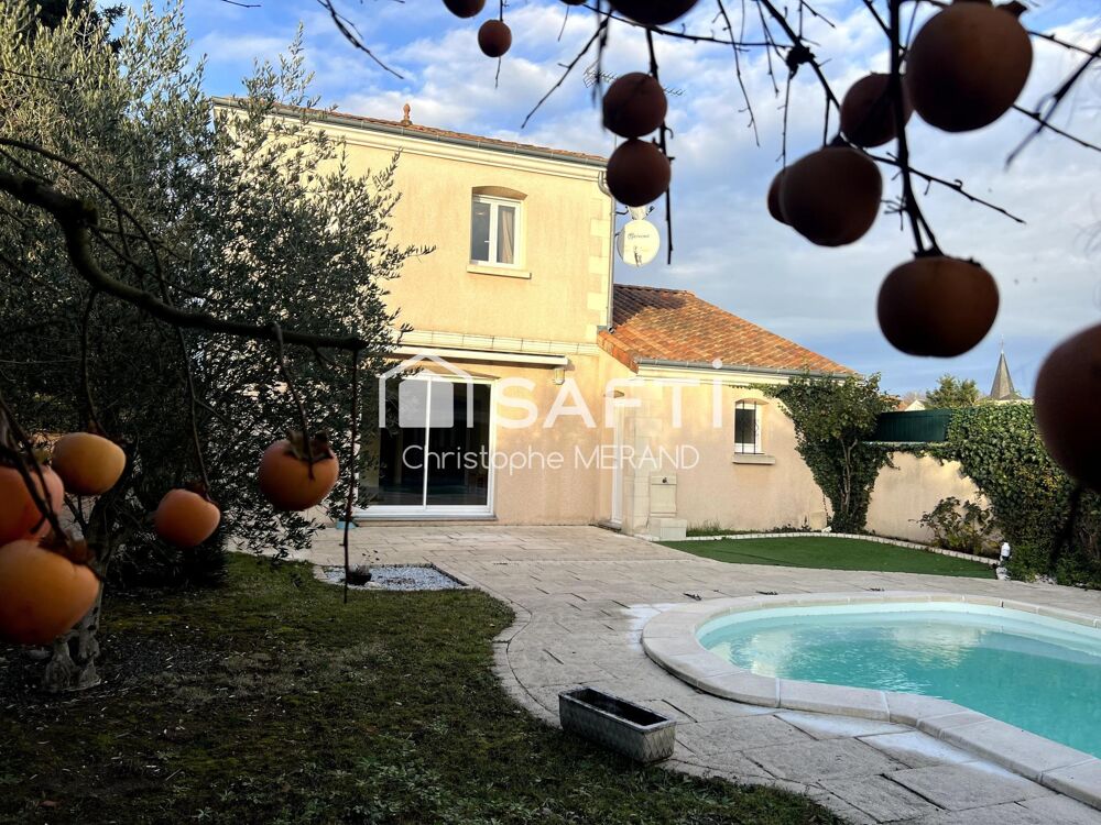 Maison 4 chambres dans le Centre de DANGE avec piscine