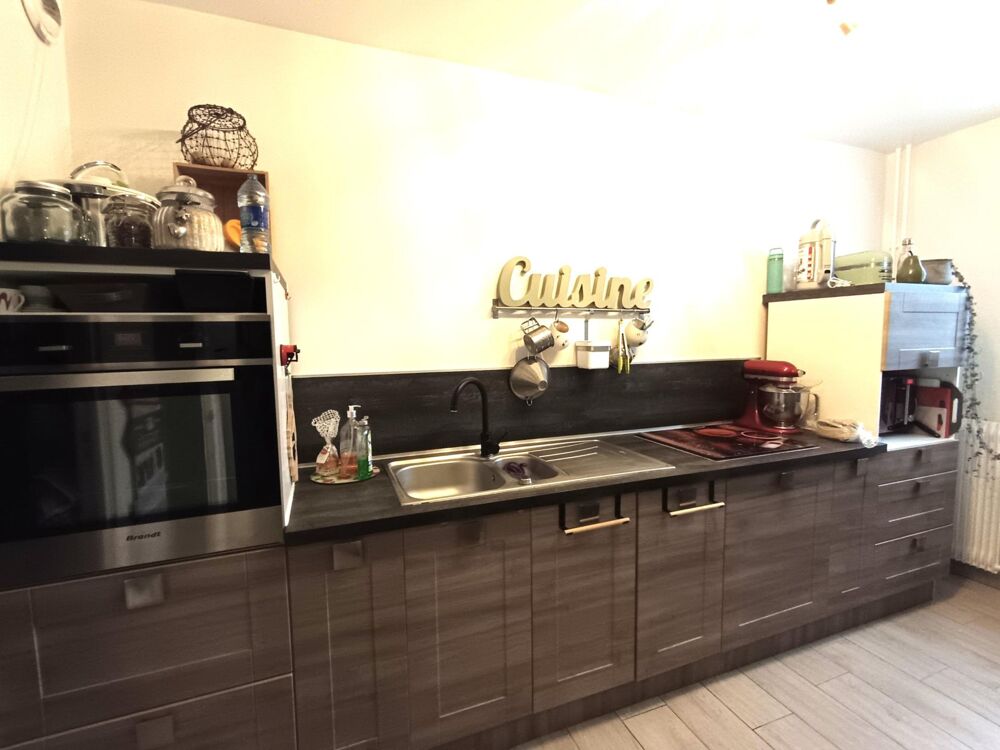 Vente Appartement Très Bel Appartement Entièrement Rénové Proche Université et Gare RER Cergy