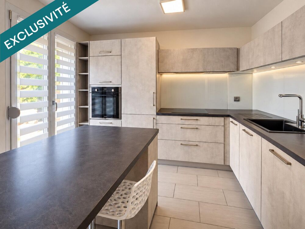 Vente Maison Découvrez cette maison familiale lumineuse et fonctionnelle avec un bel extérieur au calme avec terrasse et pergola sans vis-à-v Thann
