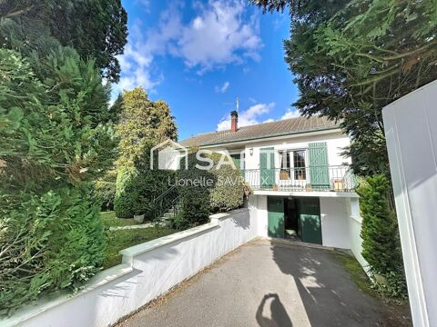   maison individuelle plain pied à rénover Maison - 4 pièce(s) - 90 m²