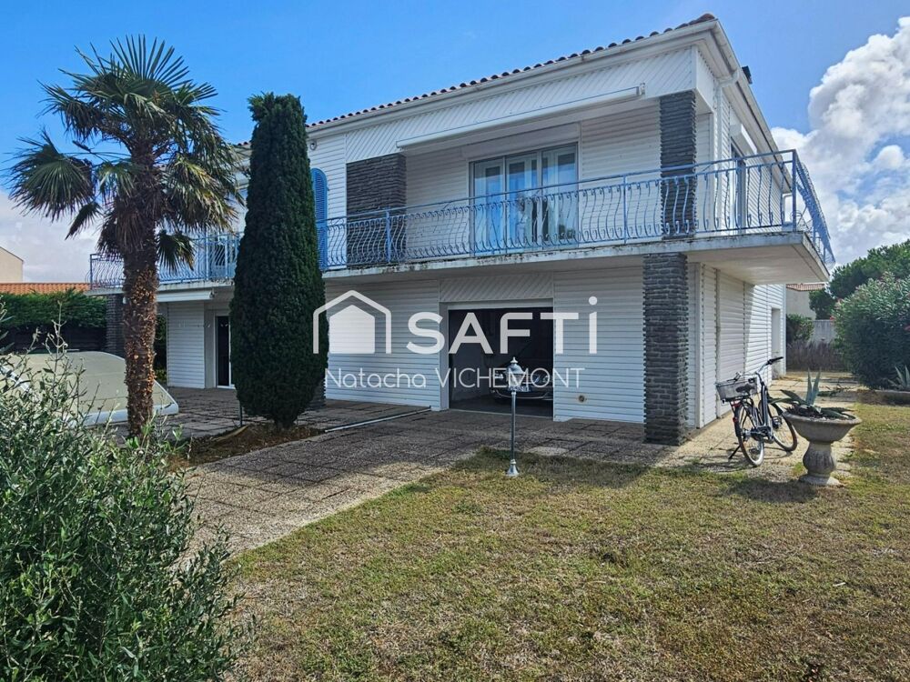 A deux pas de l'ocean, maison atypique de 217m²,5 grandes chambres, piscine et vue sur les marais: une maison aux multiples poss