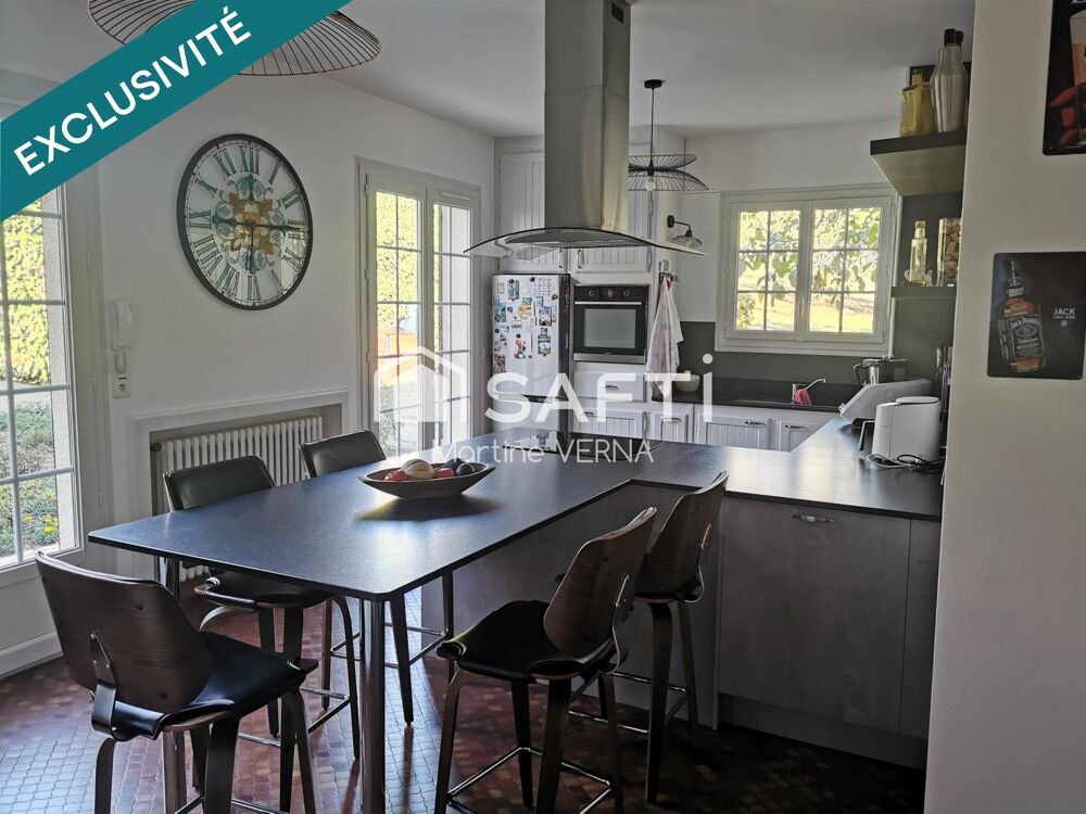 Vente Maison Maison d'architecte en ville - grand jardin - piscine - garages Castres
