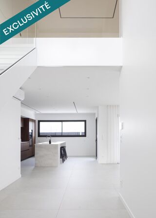  Maison � vendre 6 pi�ces 205 m�