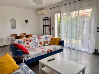  Maison  vendre 8 pices 210 m
