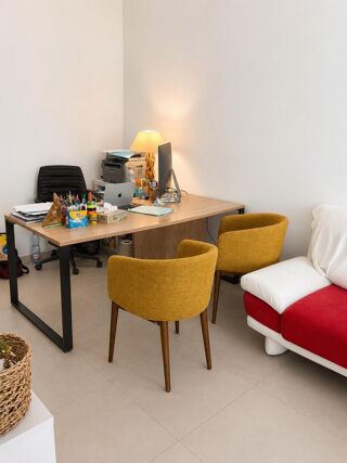   Bureau individuel 18m² dans bâtiment de 2023 Saint-raphael
