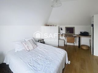  Maison  vendre 7 pices 205 m