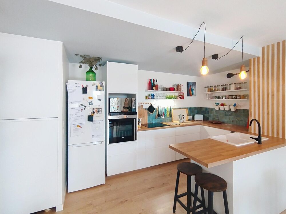 Vente Appartement Hyères centre T3 de 87m2 avec terrasse et garage. Hyeres